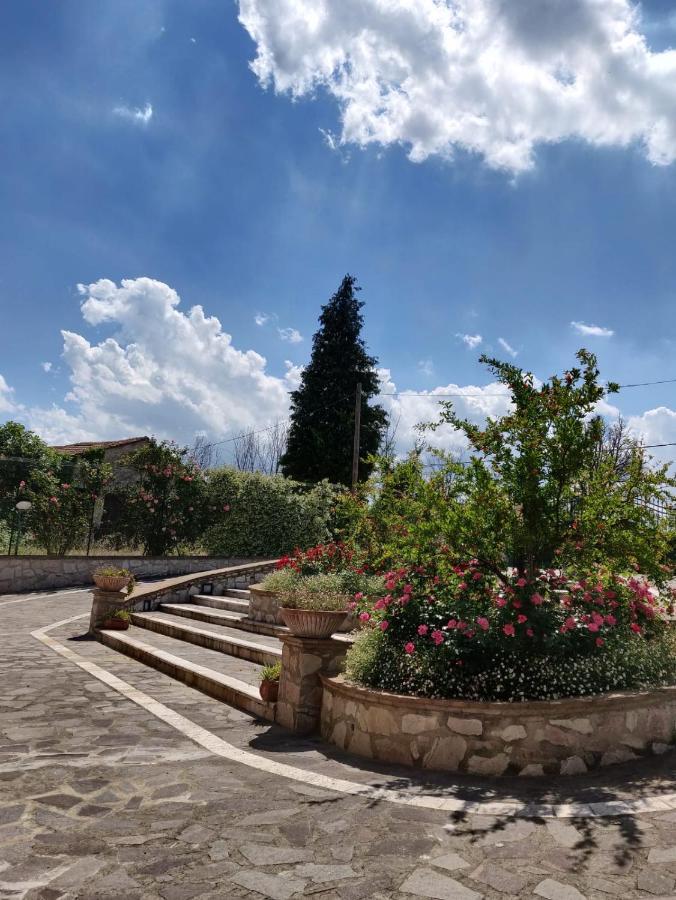 I Due Melograni Agriresort Tarano Екстер'єр фото